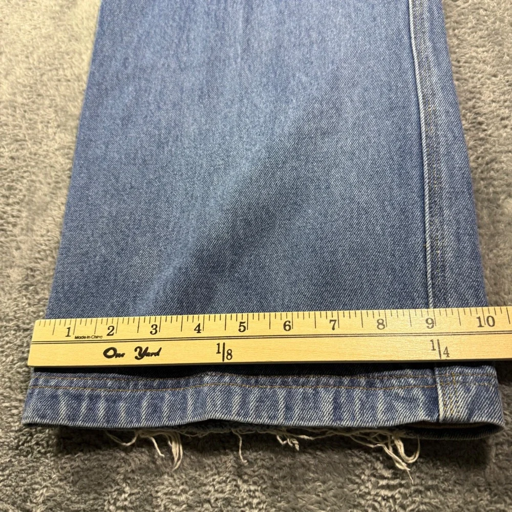 Duluth Trading Co Ballroom Relaxed Fit Blue Denim Jeans Mens 42x32 Light Wash